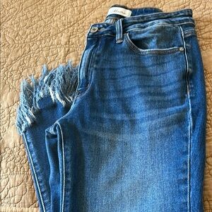 Kancan jeans with fringe at the hem EUC